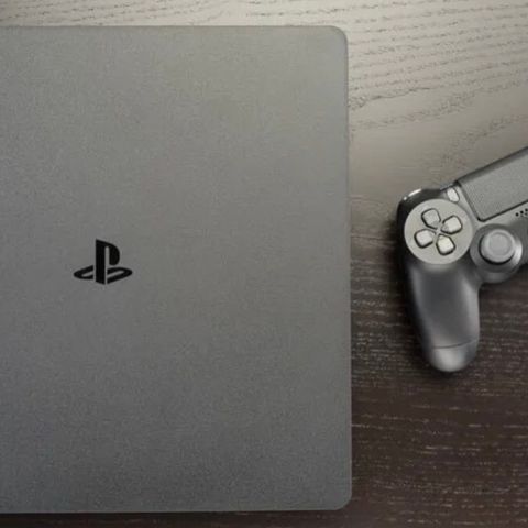 PlayStation 4 Slim