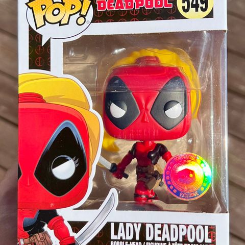 Funko Pop! Lady Deadpool | Marvel (549) Excl. to PIAB