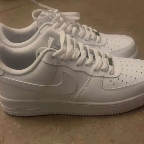 Airforce 1s hvit