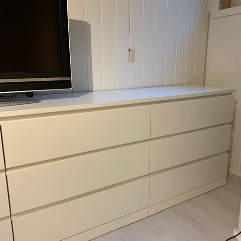 Malm kommode