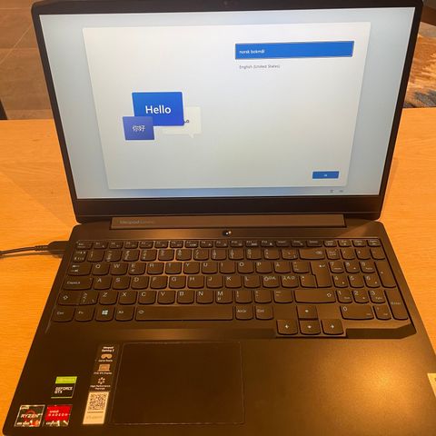 Lenovo Pc (Med hyper x pc sekk,  DG Mus Og original ladekabel)