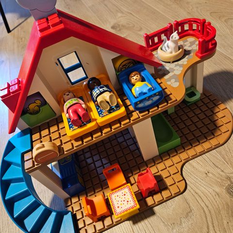 Playmobil hus