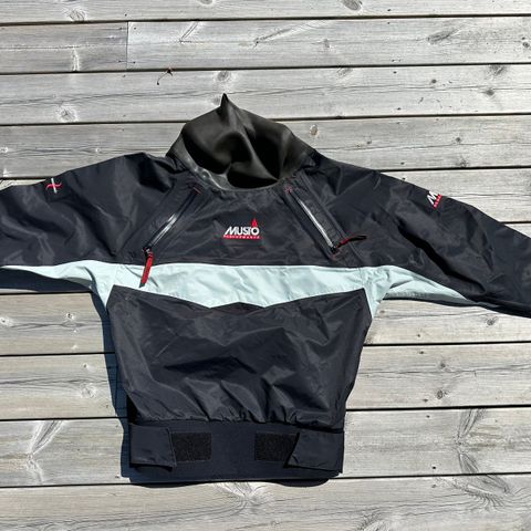 Musto championship smock