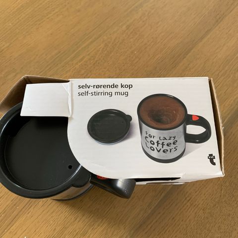 New Self stirring  coffee cup