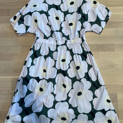 Marimekko Siloinen Kjole L