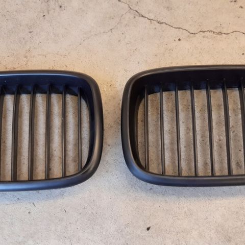 Sorte griller/nyrer til BMW E39