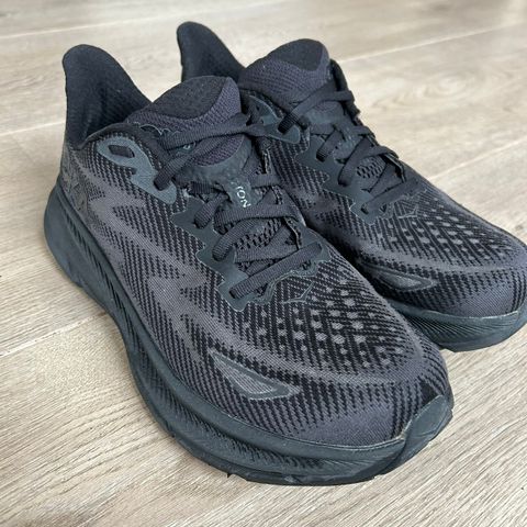 Hoka clifton 9