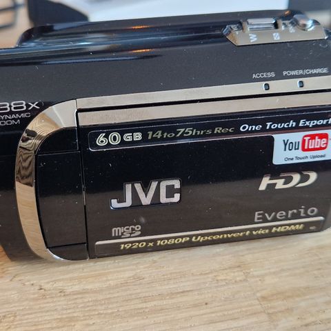 JVC video camera Everio 38x