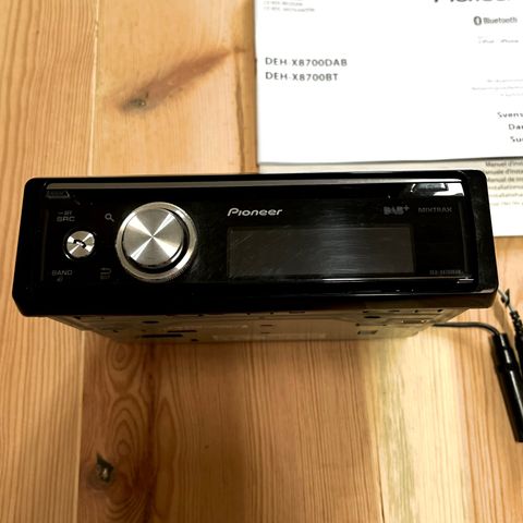 Pioneer DEH-8700DAB bilstereo DAB / Bluetooth / CD