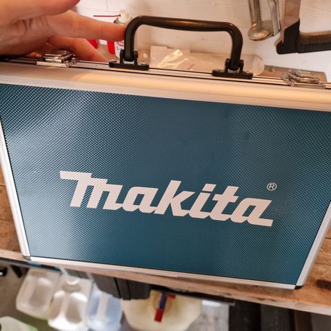 Nesten ubrukt - Makita 17 stk. borr sett D-42444 SDS-Plus