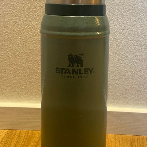 Stanley termos 0,75L