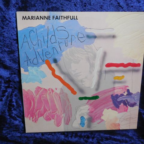 MARIANNE FAITHFULL - A CHILDS ADVENTURE - SPENNENDE STEMME - JOHNNYROCK