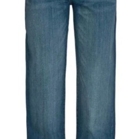 Ivy Copenhagen jeans selges. Nypris rundt 1400 kr.