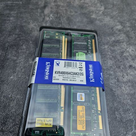 Ram 2 gb