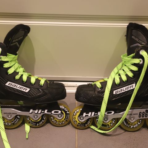 Bauer hockey rulleskøyter / Inline - størrelse 35