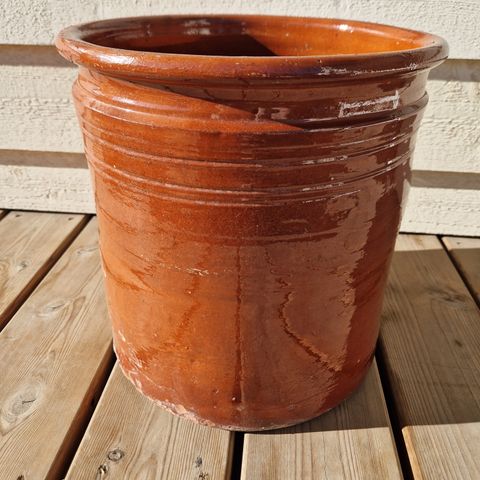 Flott stor gammel terracotta krukke