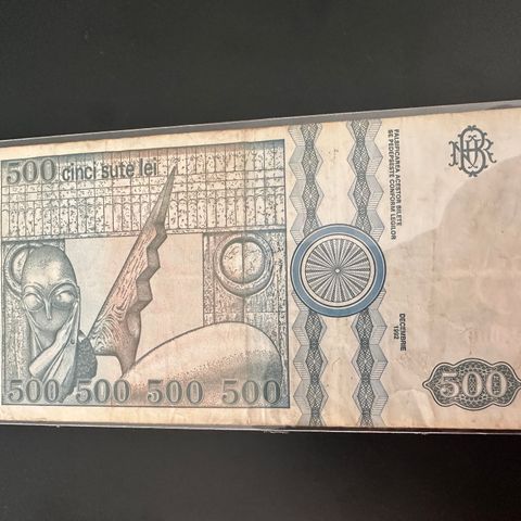 ROMANIA. 500 LEI. 1992. seri A. 0008 PEN (642 AO)