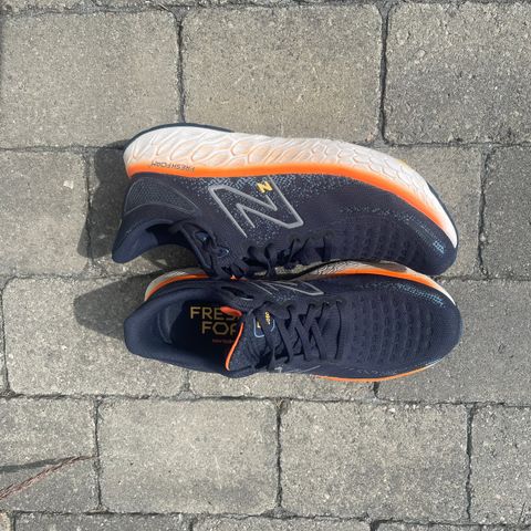 New Balance Fresh Foam 1080 v12 strl. 43