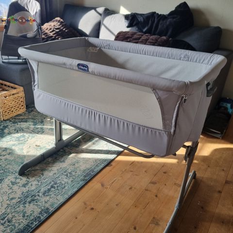 Chicco Next2me bedside crib