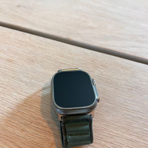 Apple Watch Ultra Gen 1. GPS+CEL