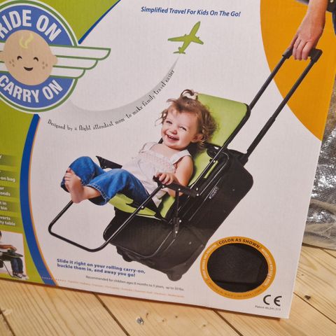 Ride on Carry on, reisestol for barn til håndbagasjen