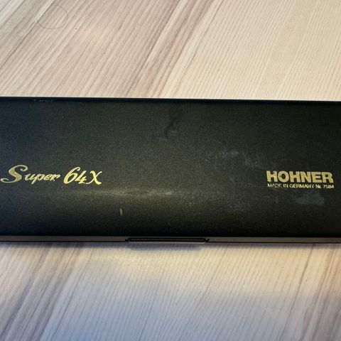 Classic high-end chromatic harmonica- Super 64X black