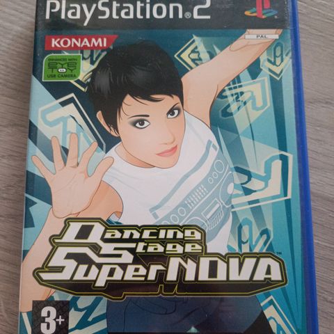 Dancing Stage SuperNOVA til Playstation 2