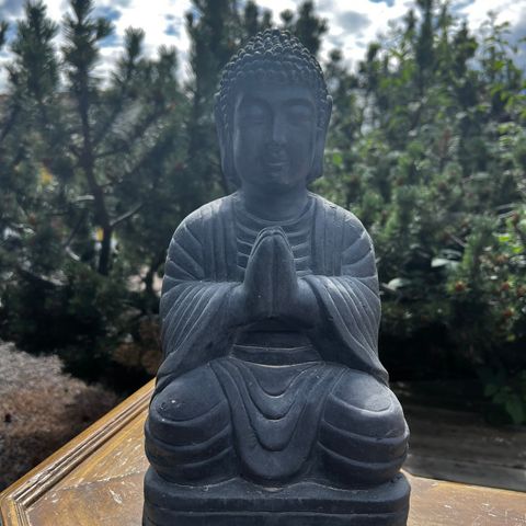 Buddha figur