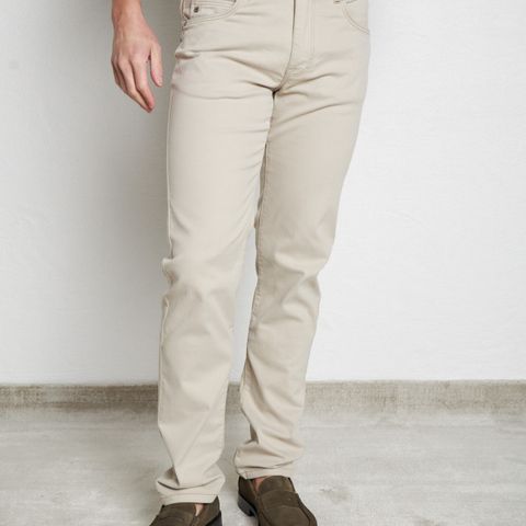 Sand bukse str 35 - veldig lite brukt