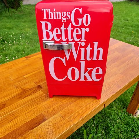 Coca cola kjøleskap