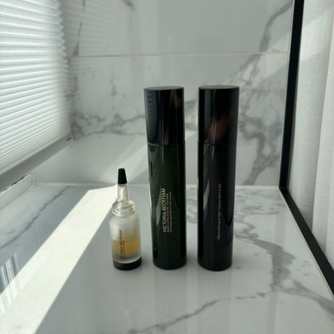 Victoria Beckham Beauty Cleansing duo + serum