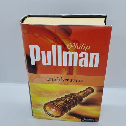 En kikkert av rav - Philip Pullman