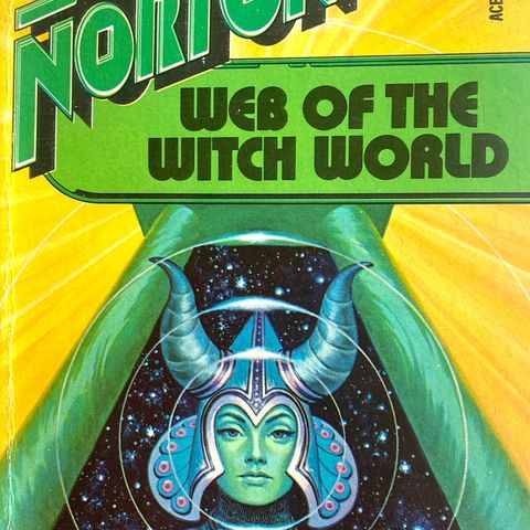 Andre Norton: "Web of the Witch World".  Science Fiction. Engelsk. Paperback