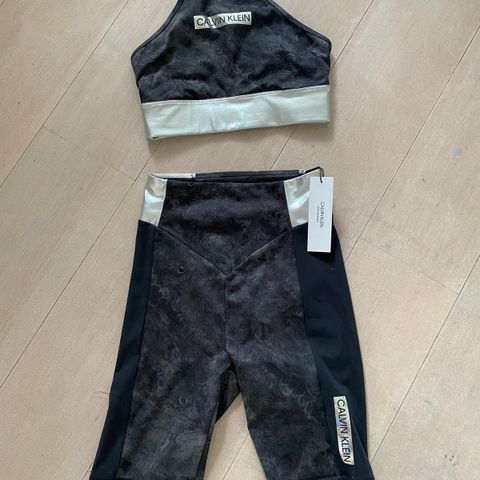 Calvin Klein shorts/tights og topp trening