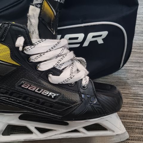 Bauer Supreme keeperskøyter str 39