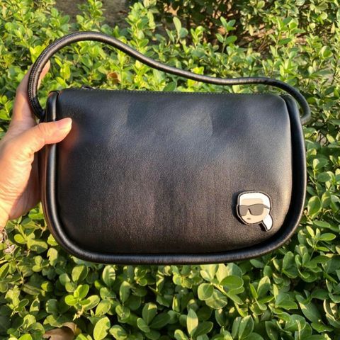 Karl Lagerfeld K/IKONIK 2.0 cylinder shoulder bag