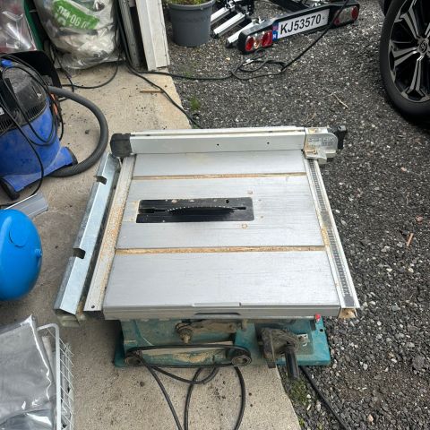 Makita 2704 delesag