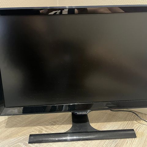 Samsung PC-skjerm med HDMI