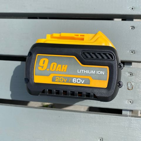 20/60 volt 9Ah batteri , passer til Dewalt