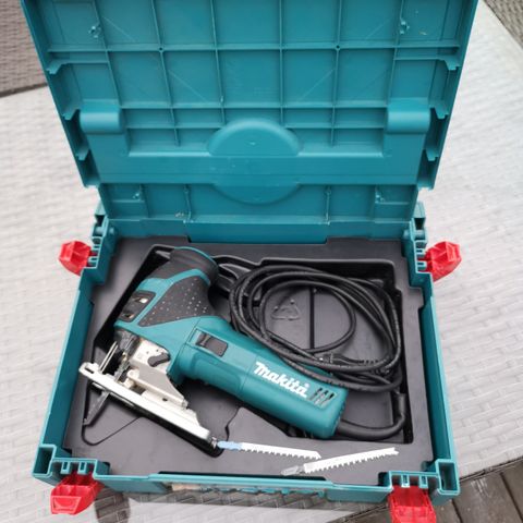 Makita stikksag