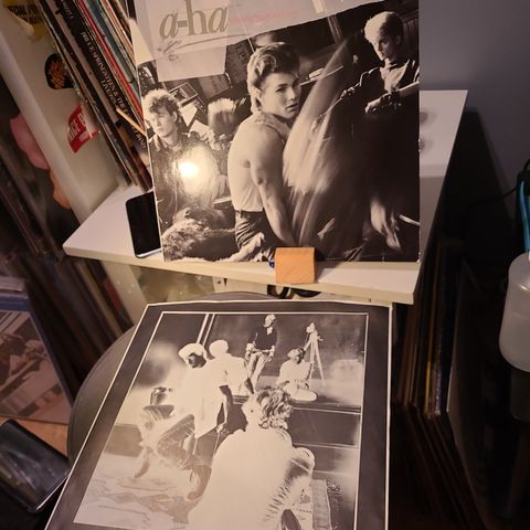 A-HA hunting high & low