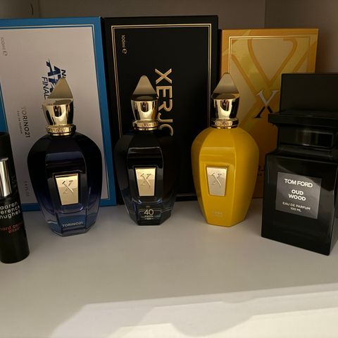 3 Xerjoff parfymer og Tom Ford Oud Wood til salgs