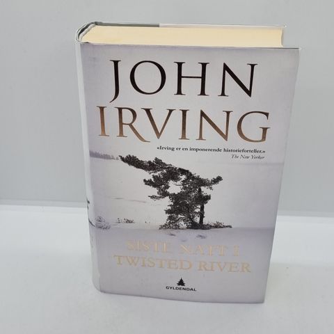 Siste natt i Twisted River - John Irving