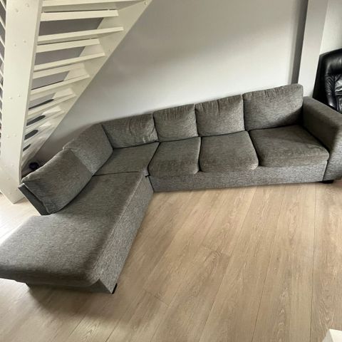 Pent brukt hjørnesofa 5-6 seter sofa