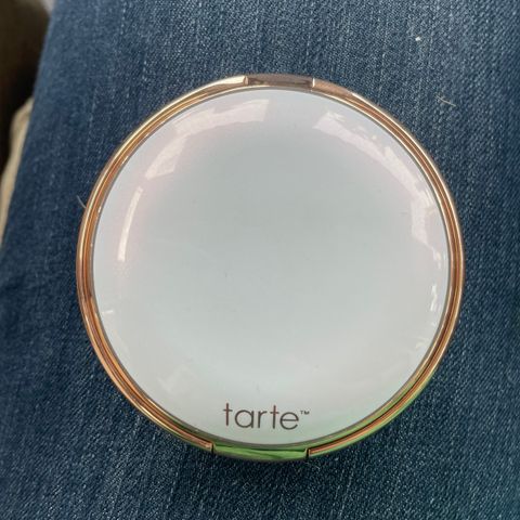 Tarte amazonian clay blurring powder foundation