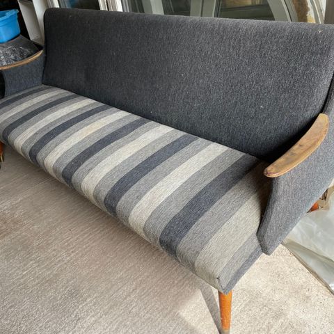 Retro sofa teak armlener og ben sovesofa