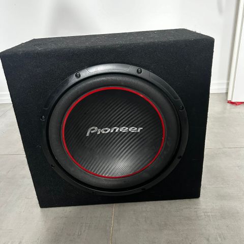 Pioneer basskasse + forsterker