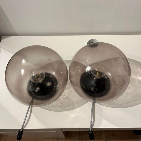 Fado bordlampe grå fra IKEA