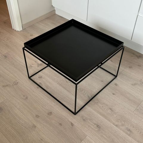 Hay Tray table svart 60x60 cm