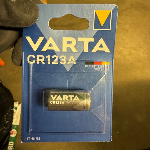 Ny Varta CR123A batteri